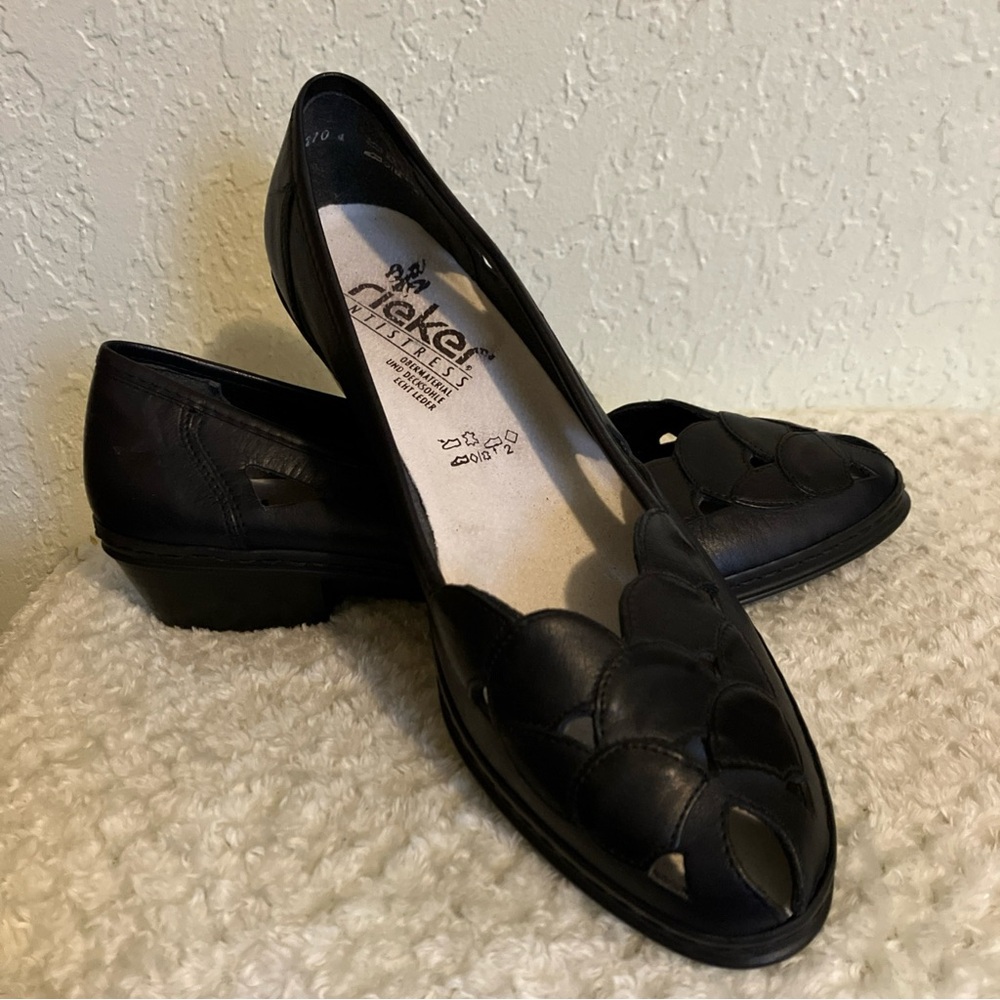 Rieker Antistress Blk Perforated Leather Slip On flats Ballet Shoes Size US 9